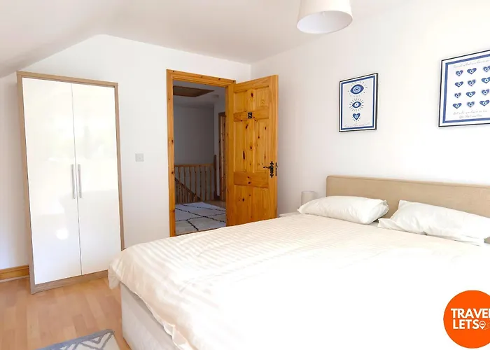 4Br House By Travel Lets Short Term Rental Agency Donegal With Free Wifi 아파트 *