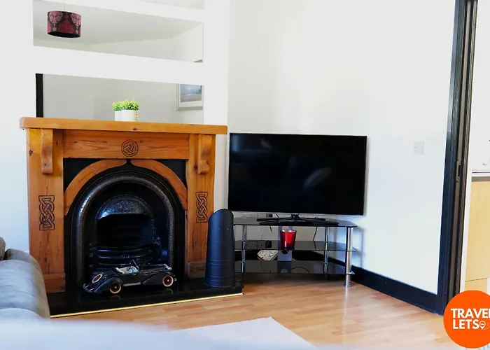 4Br House By Travel Lets Short Term Rental Agency Donegal With Free Wifi 레터케니